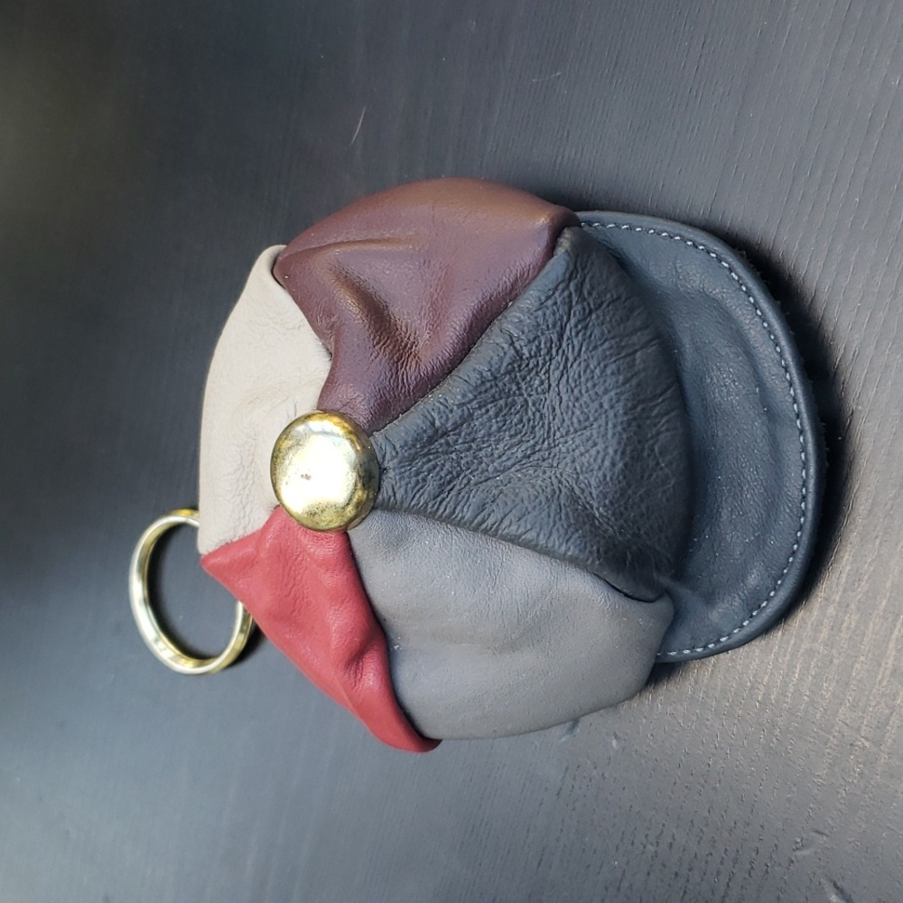 Vintage Made in Mexico Leather Newsboy Cap Key Chain Coin Purse